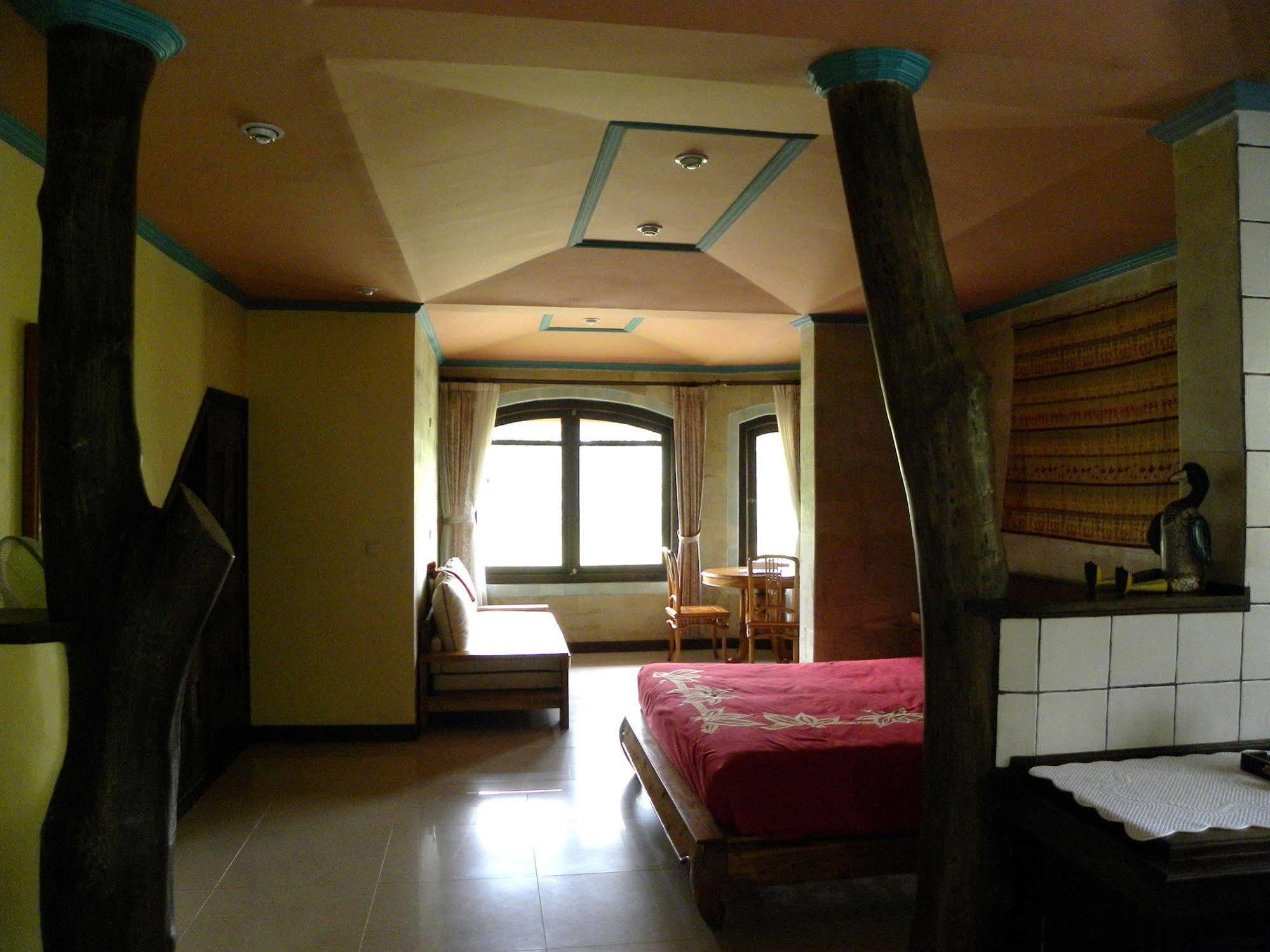 Saudara Home Ubud Exterior foto